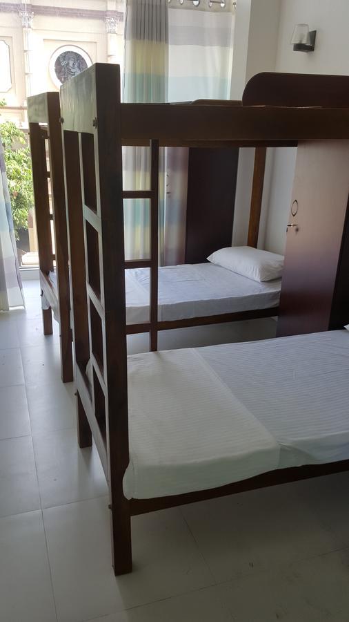 Getmore Bed & Breakfast แคนดี้ ภายนอก รูปภาพ