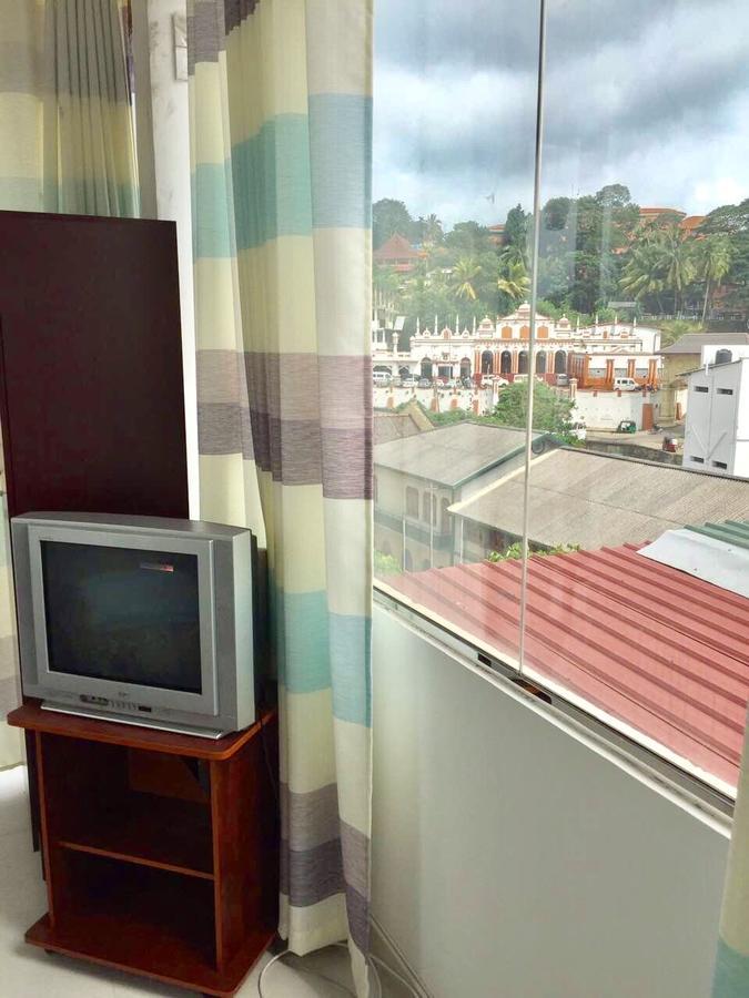 Getmore Bed & Breakfast แคนดี้ ภายนอก รูปภาพ